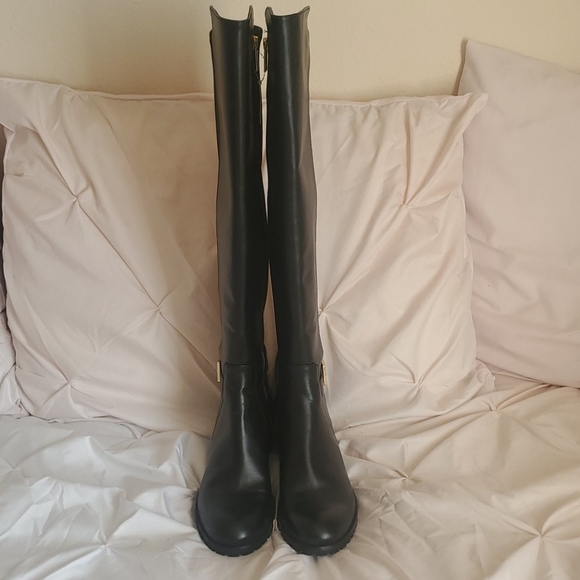 Michael Kors black size 7 - Picture 3 of 9